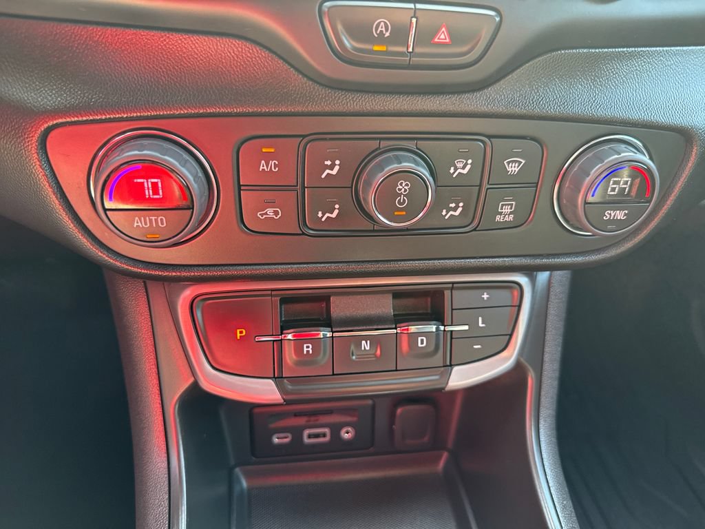 Used 2023 GMC Terrain AT4 w/ Infotainment Package II AWD/4WD image 31