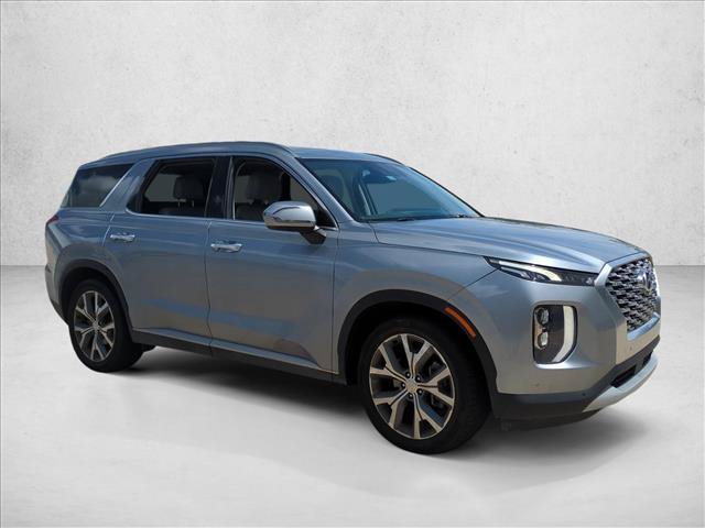 Used 2020 Hyundai Palisade SEL w/ Premium Package FWD image 3