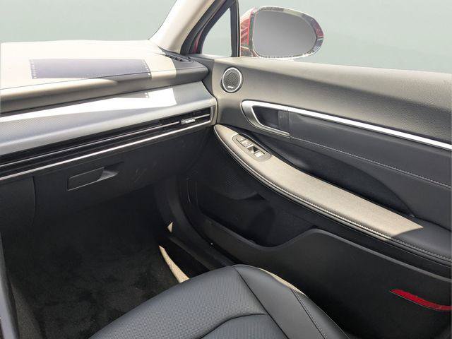 New 2026 Hyundai Sonata Limited FWD image 18