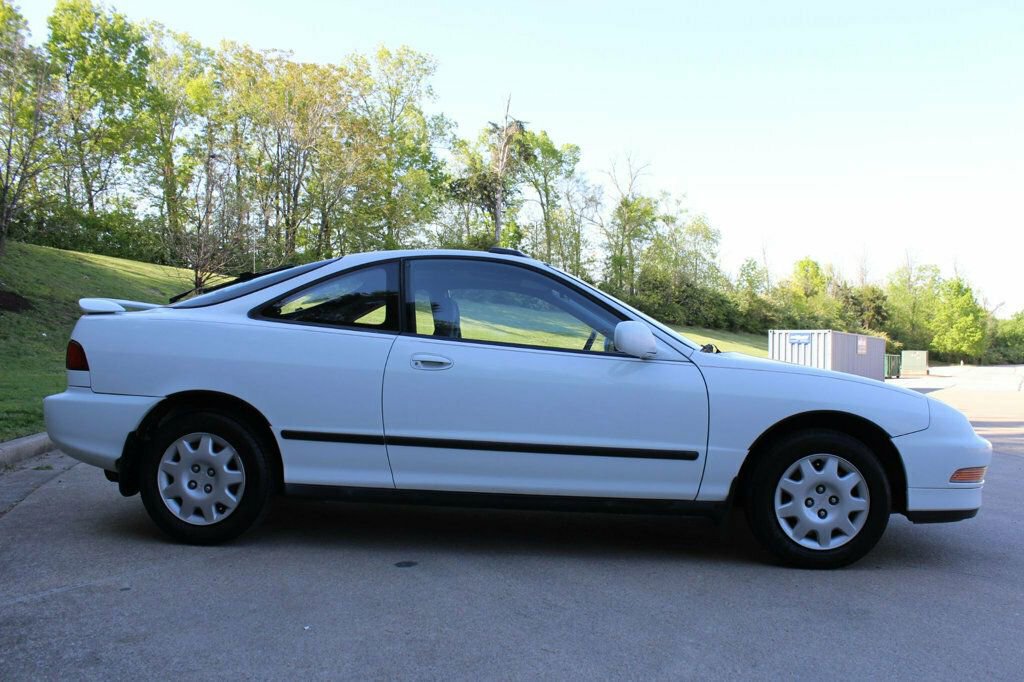 Used 1994 Acura Integra LS FWD image 2