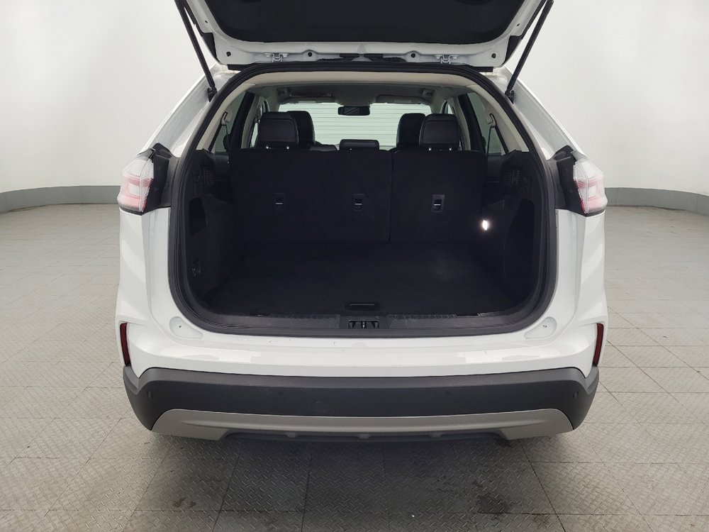 Used 2024 Ford Edge SEL image 29