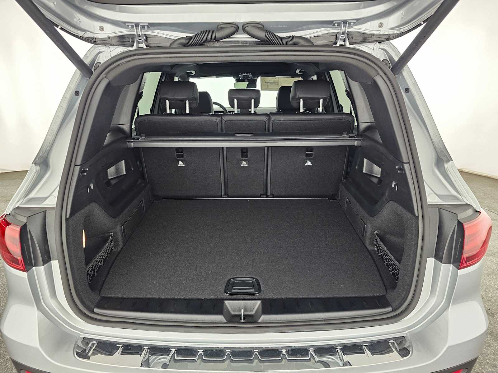 New 2026 Mercedes-Benz GLB 250 image 14