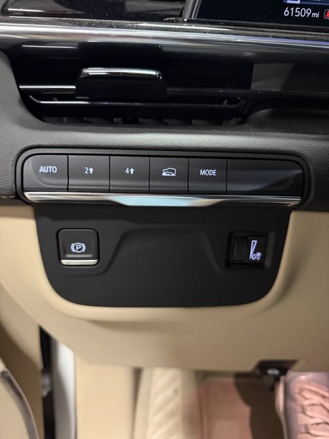 Used 2022 Cadillac Escalade Premium Luxury image 22