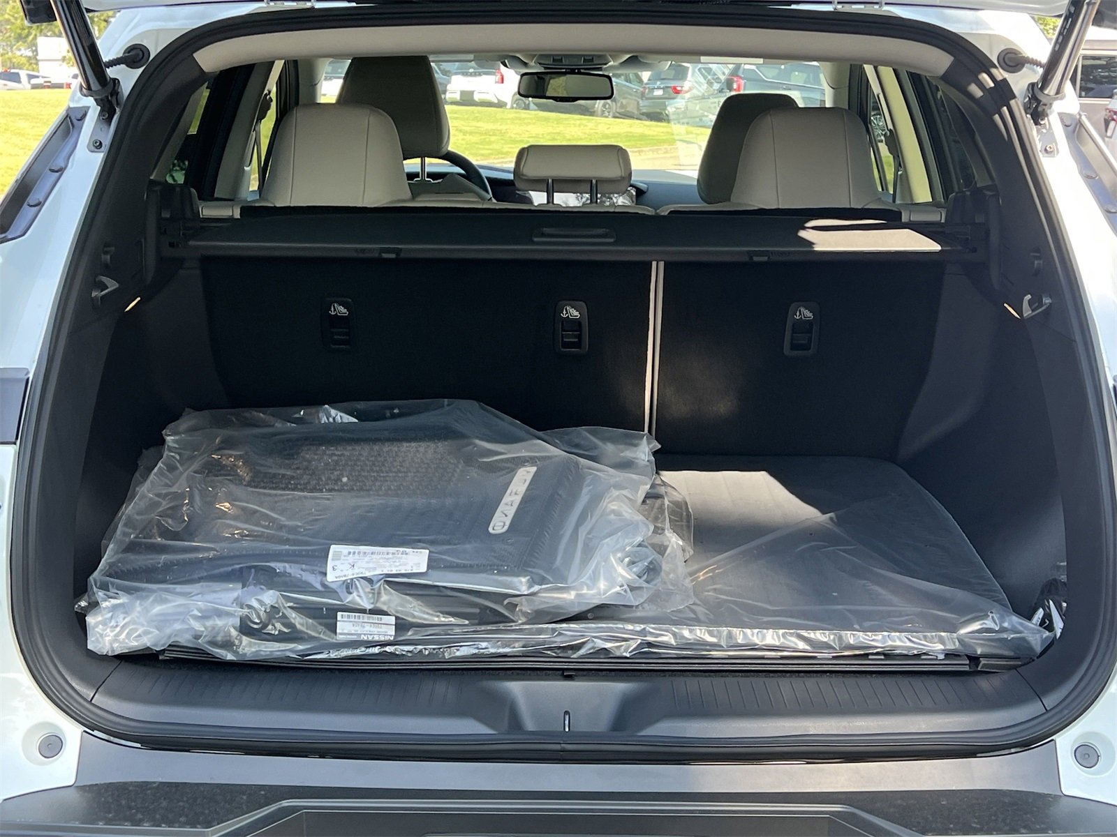 New 2025 Nissan Murano SL w/ Cargo Package image 24