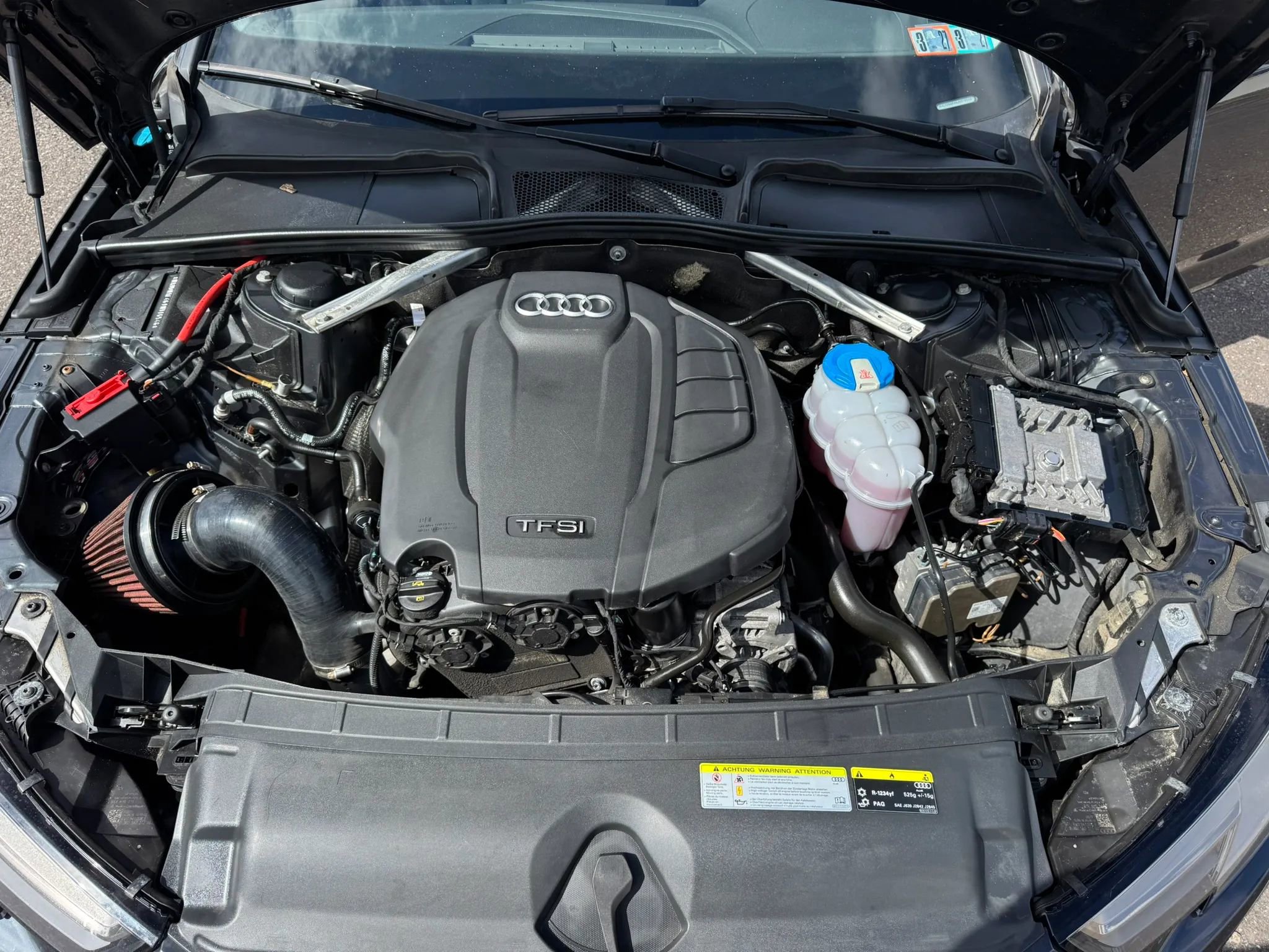 Used 2018 Audi A4 2.0T Premium image 28