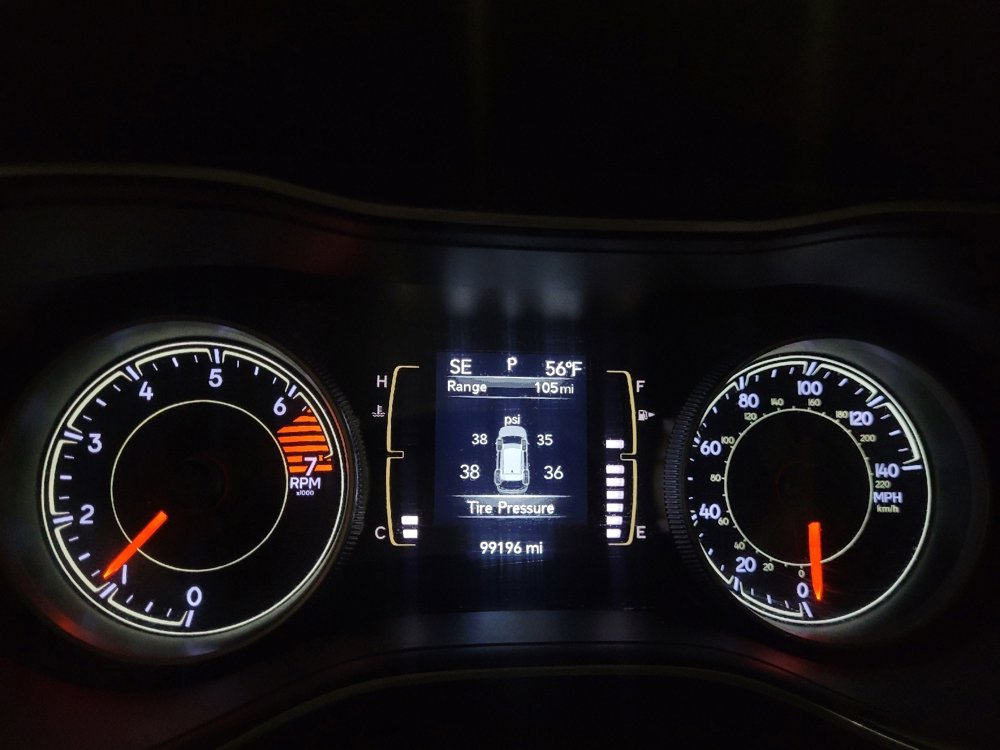 Used 2019 Jeep Cherokee Latitude Plus image 23