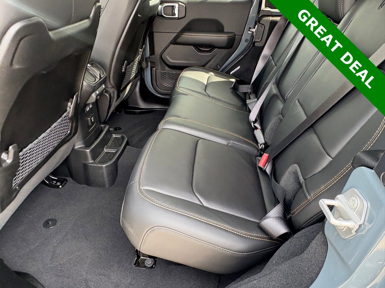 Used 2025 Jeep Wrangler Unlimited Rubicon 392 image 43