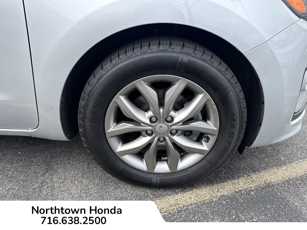Used 2019 Kia Sedona EX FWD image 14
