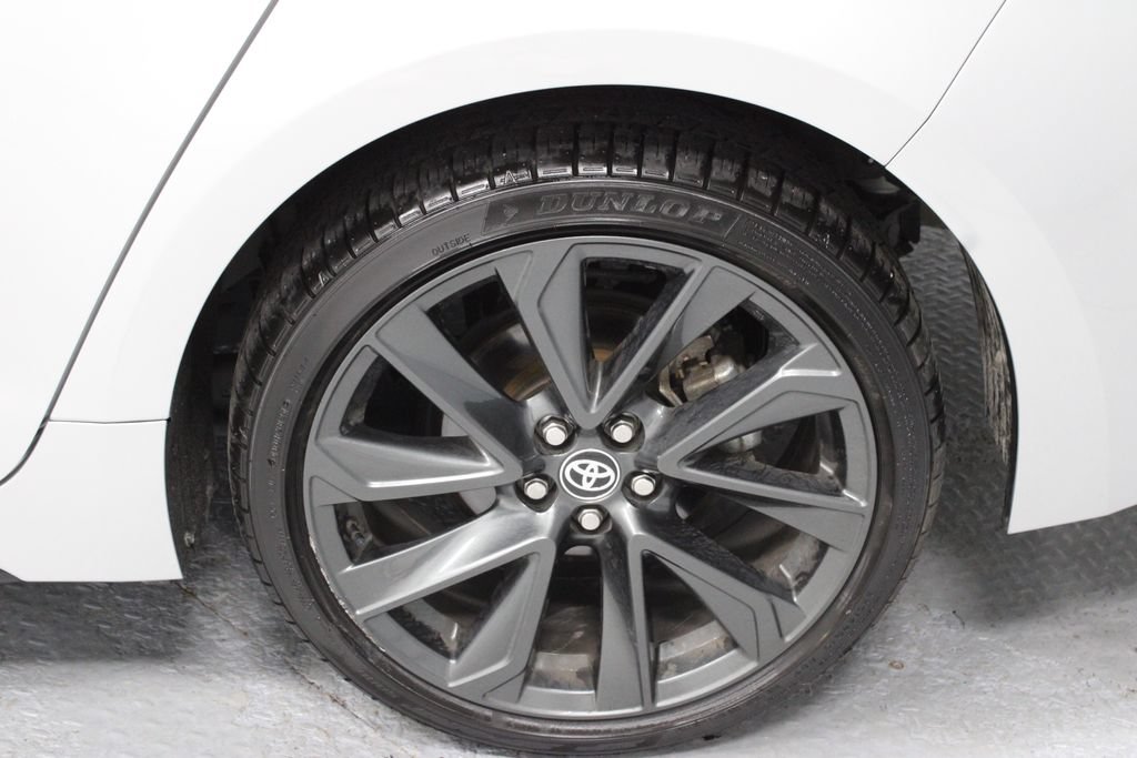 Used 2025 Toyota Corolla SE FWD image 13