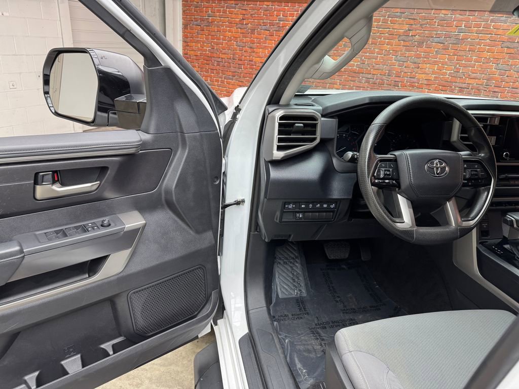 Used 2023 Toyota Tundra SR5 w/ SR5 Convenience Package AWD/4WD image 8