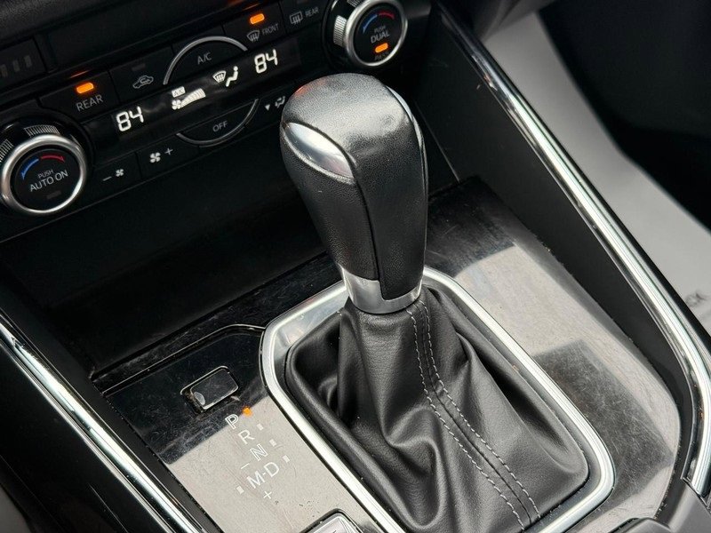 Used 2018 MAZDA CX-9 Touring w/ Touring Premium Package image 27