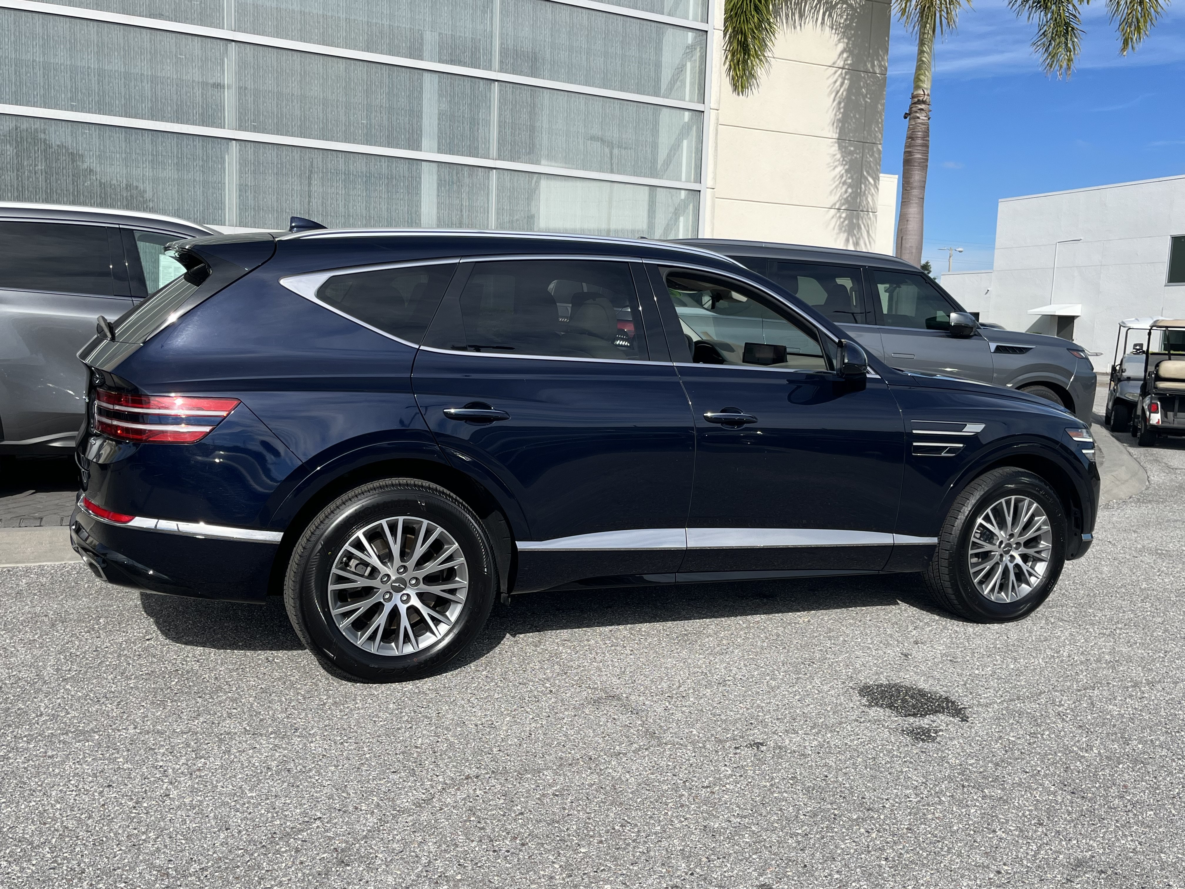 Used 2024 Genesis GV80 2.5T AWD/4WD image 8