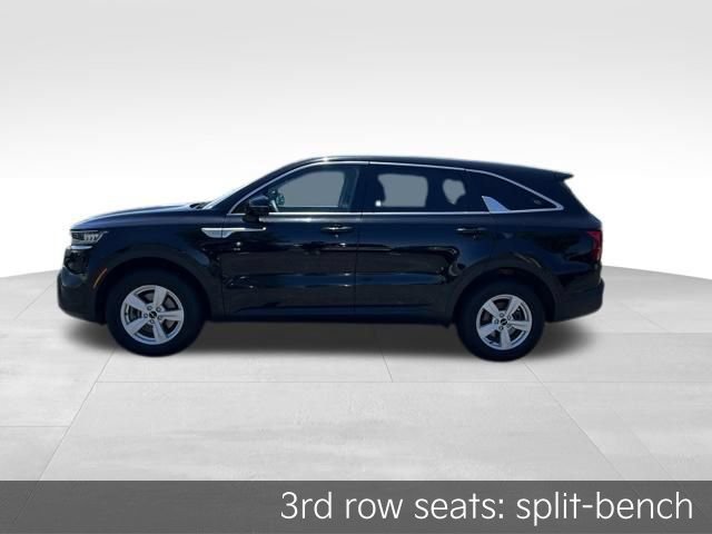 Used 2022 Kia Sorento LX AWD/4WD image 5