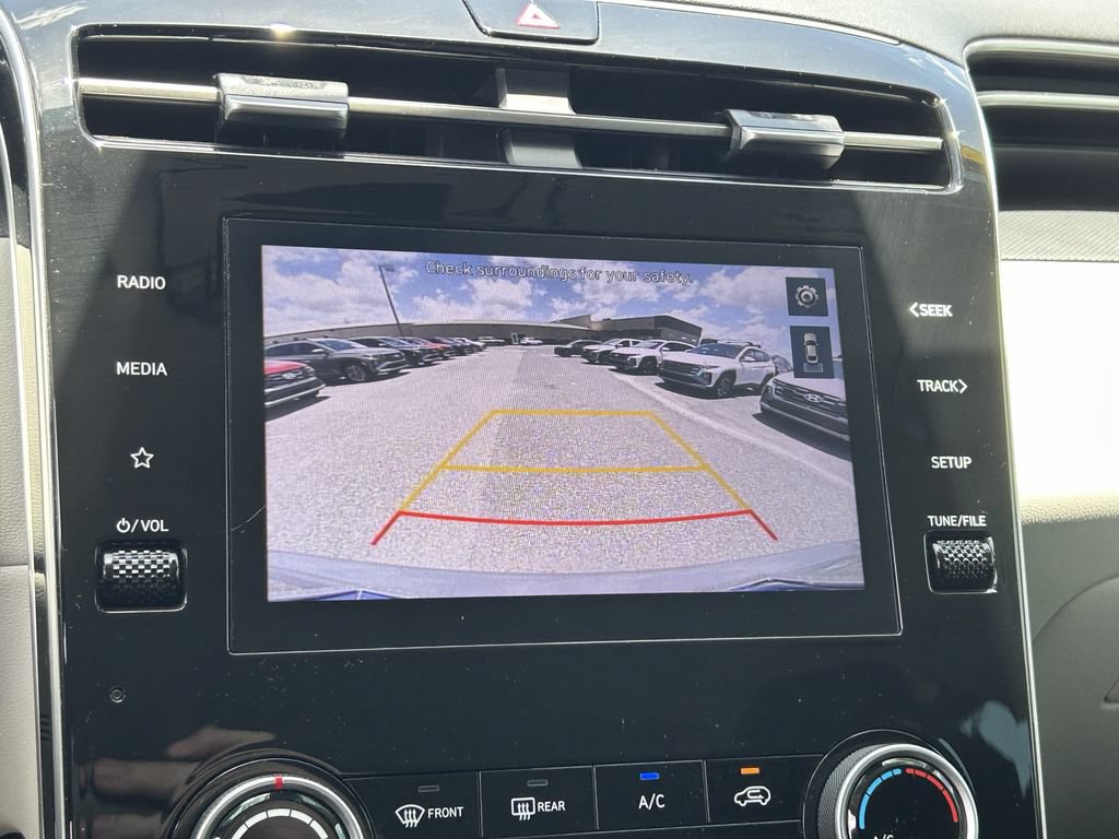 Certified 2024 Hyundai Tucson SE FWD image 25