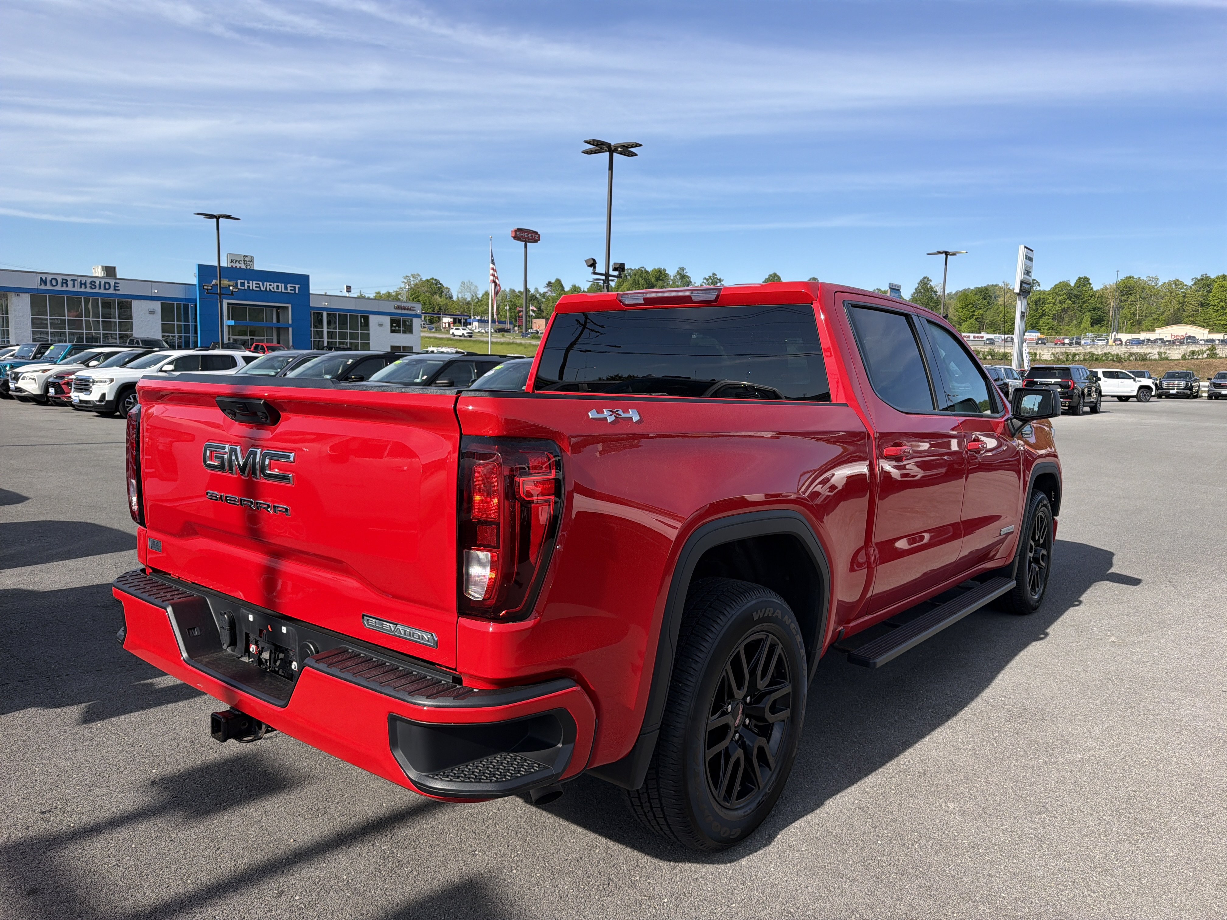 Used 2024 GMC Sierra 1500 Elevation AWD/4WD image 6