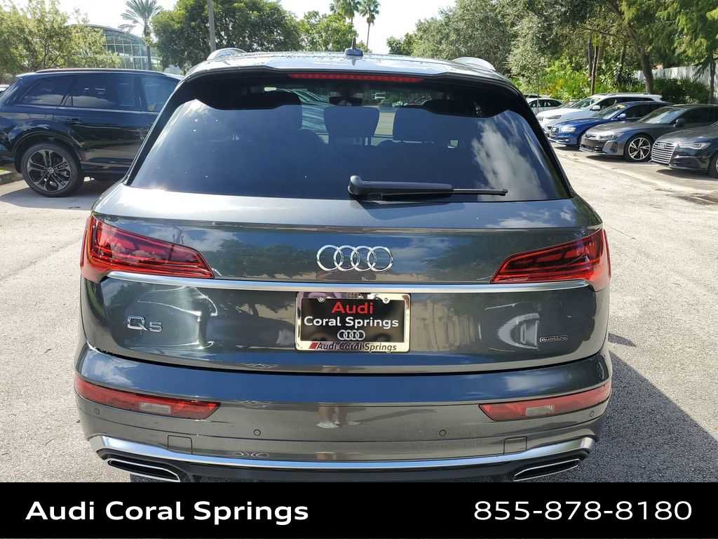 Certified 2024 Audi Q5 2.0T Prestige image 7