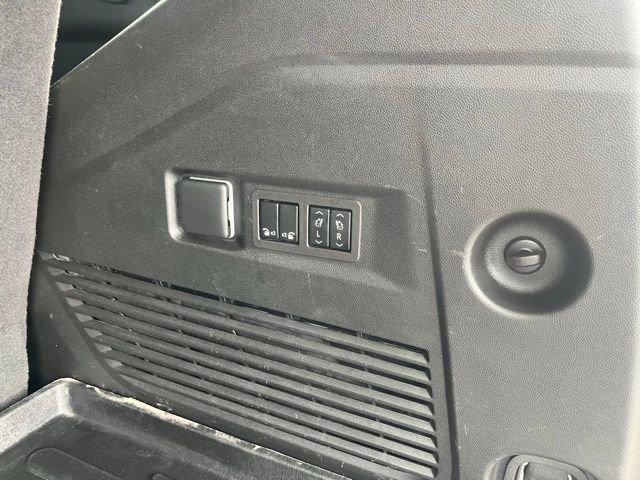 Used 2023 Chevrolet Tahoe Premier w/ Texas Edition image 9