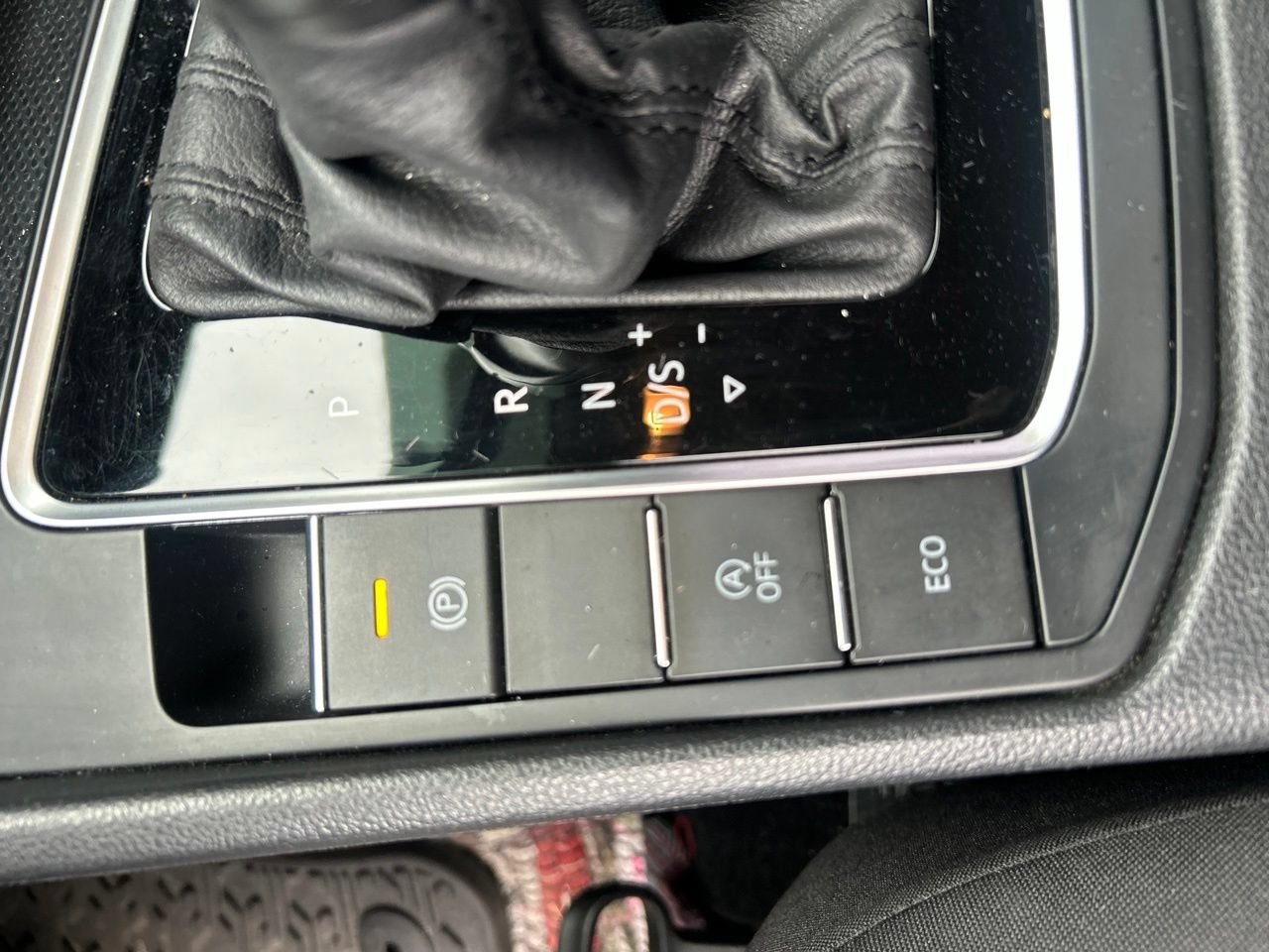Used 2019 Volkswagen Jetta S w/ Driver Assistance Package FWD image 26