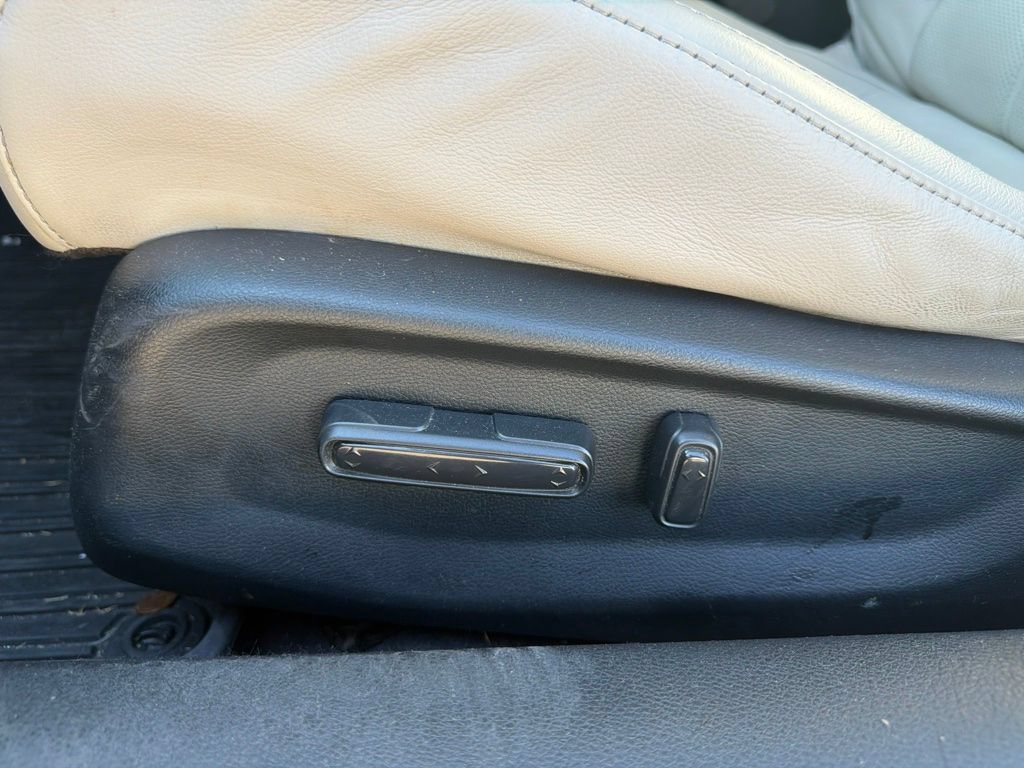 Used 2022 Honda Insight Touring image 10