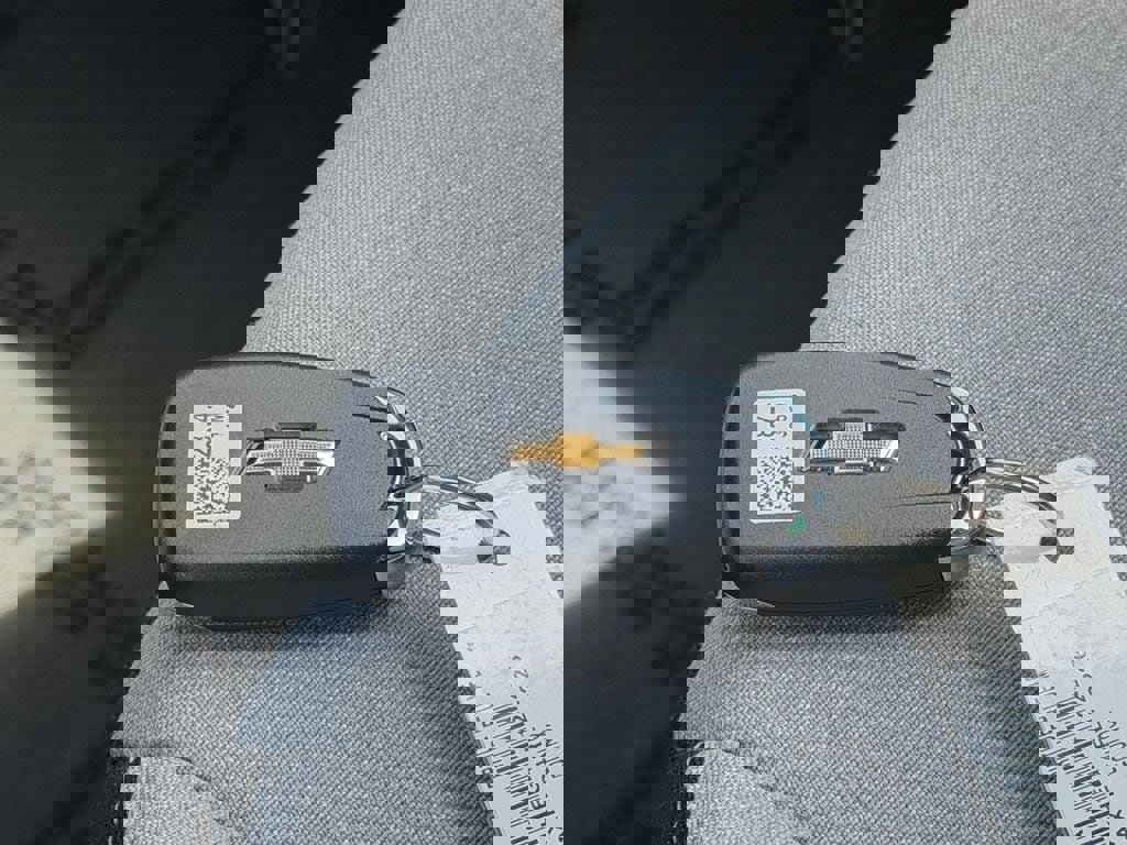 Used 2024 Chevrolet Equinox LS w/ LS Convenience Package image 30