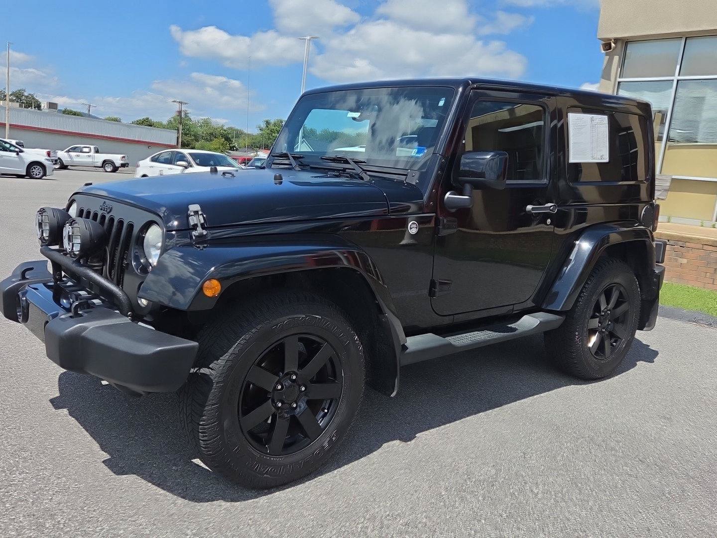 Used 2014 Jeep Wrangler Sahara AWD/4WD image 7