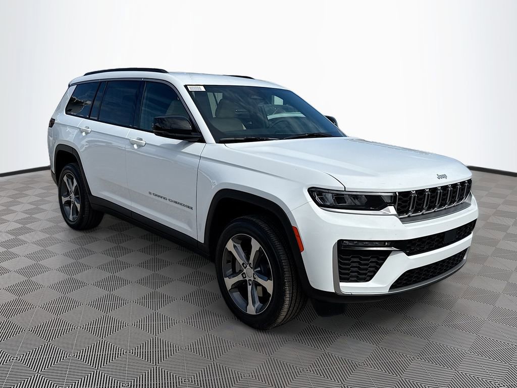 New 2026 Jeep Grand Cherokee L Limited RWD image 3