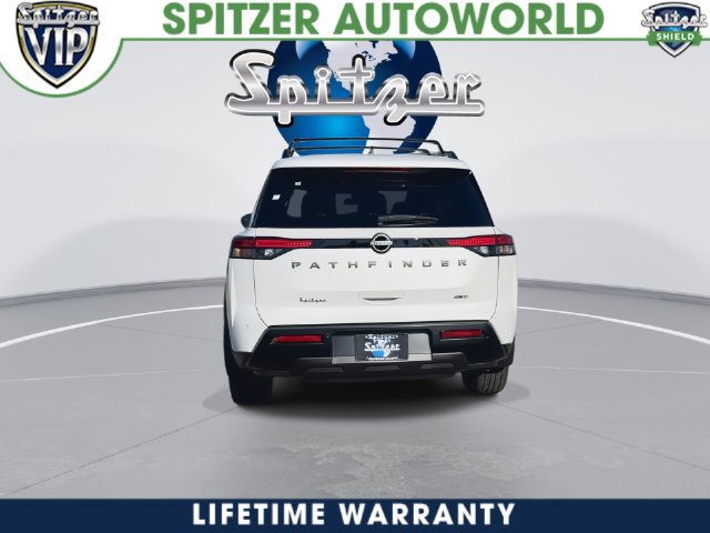 New 2026 Nissan Pathfinder SV w/ Cargo Package AWD/4WD image 9