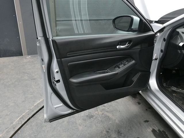 Used 2021 Nissan Altima 2.5 S image 9
