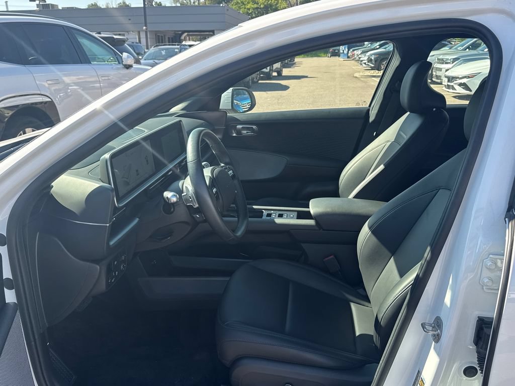 Certified 2023 Hyundai Ioniq 6 SEL AWD/4WD image 16