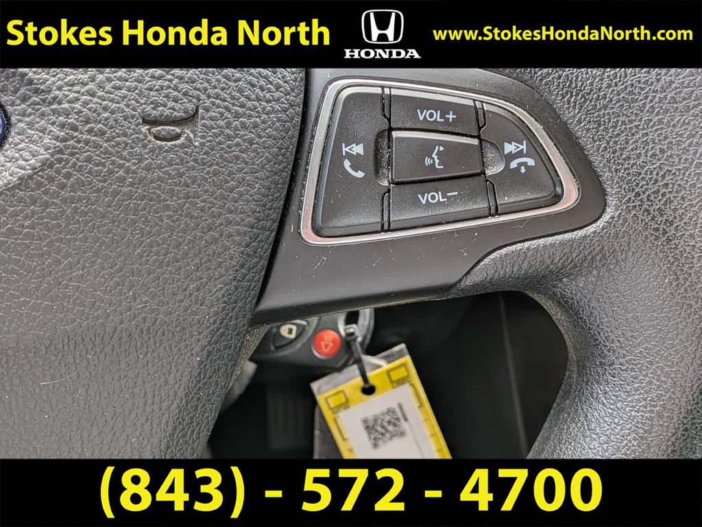 Used 2017 Ford Focus SE FWD image 28