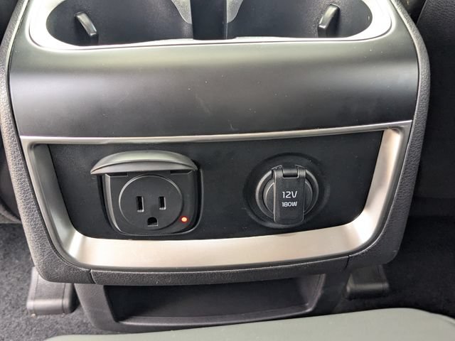 Certified 2026 Kia Carnival SX w/ SX Dark Edition Package FWD image 14