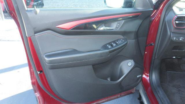 Used 2024 Chevrolet TrailBlazer RS w/ Convenience Package image 14