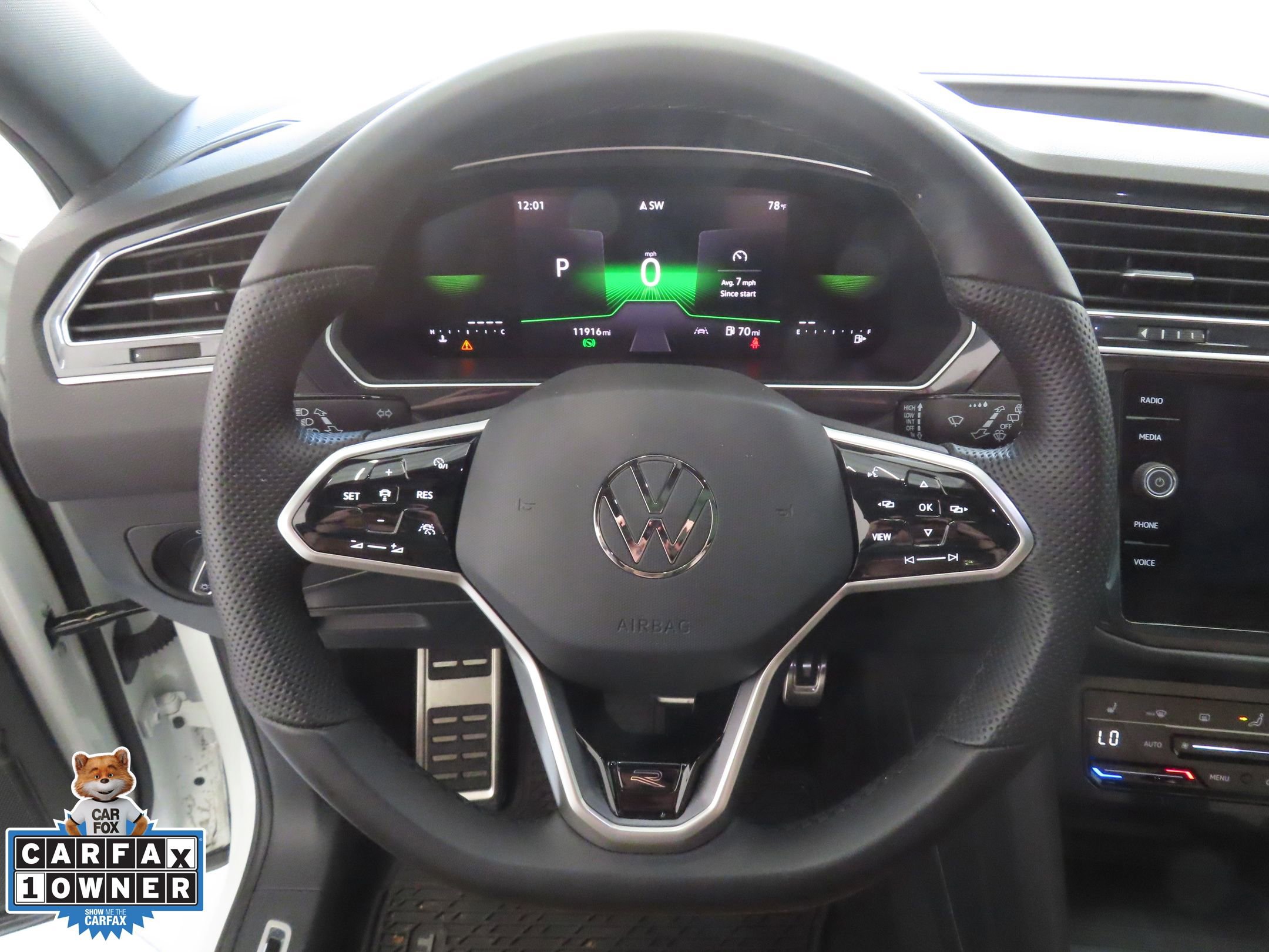 Used 2024 Volkswagen Tiguan SE R-Line w/ MDO Package, Three-Row FWD image 16