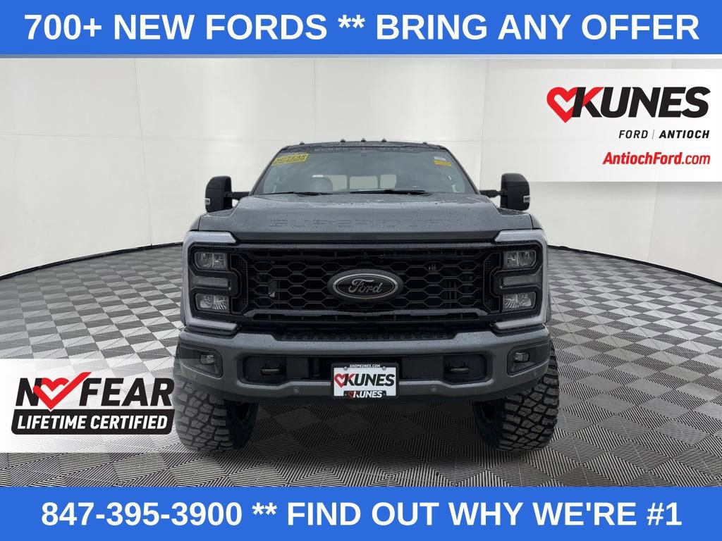 New 2026 Ford F250 Lariat w/ Black Appearance Package image 2