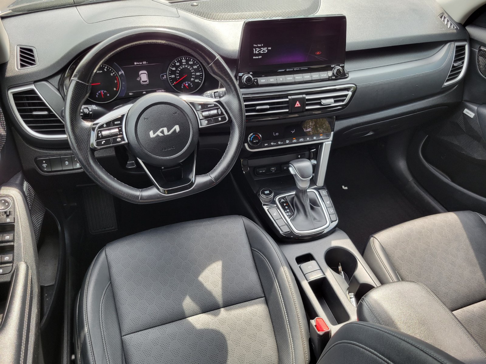 Used 2023 Kia Seltos SX AWD/4WD image 26