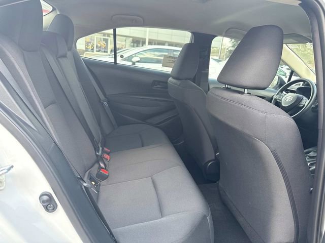Used 2025 Toyota Corolla LE w/ LE Premium Package image 15