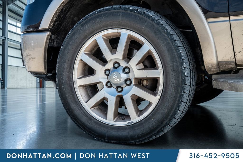 Used 2013 Ford F150 King Ranch w/ King Ranch Luxury Pkg image 33