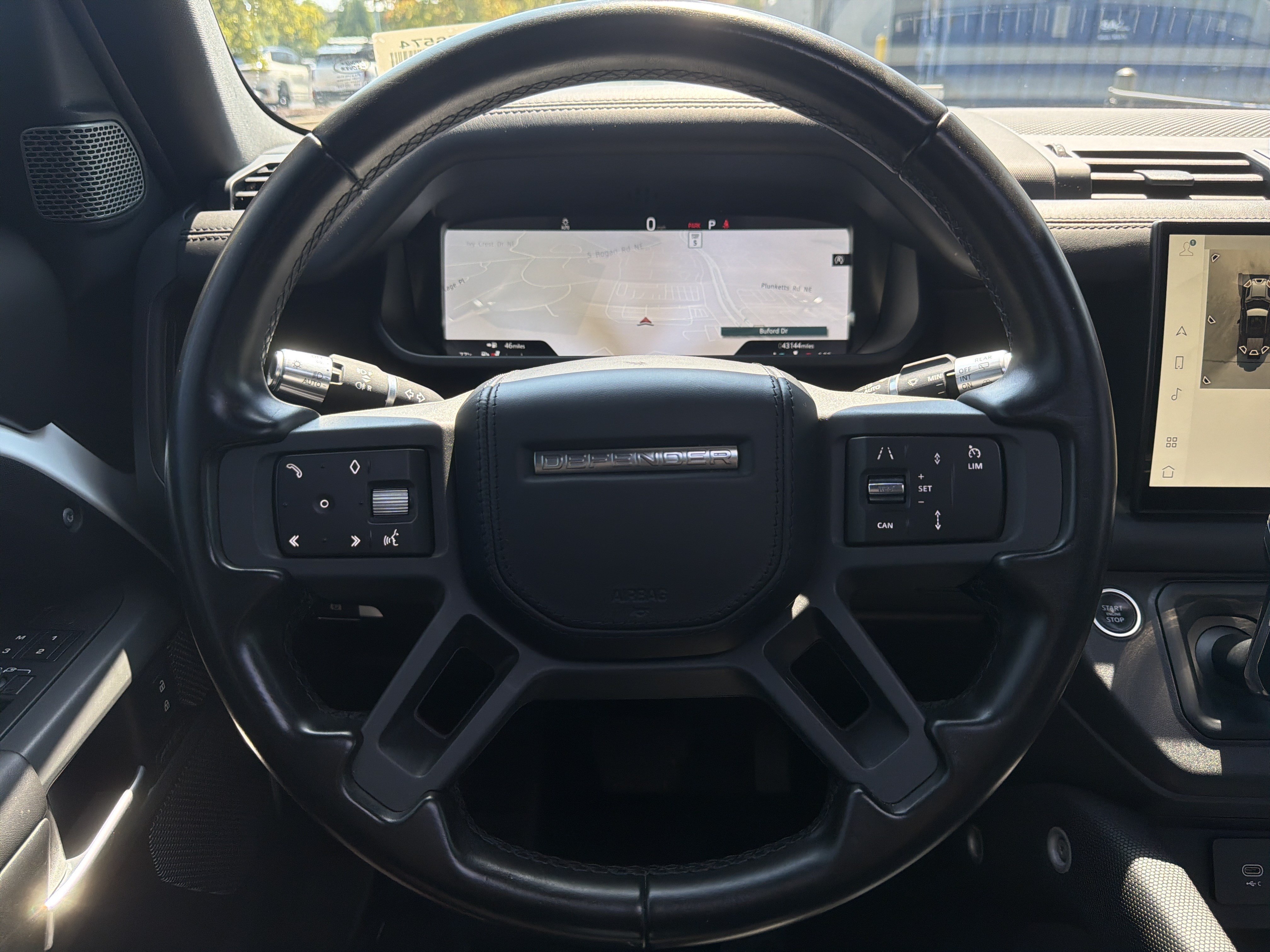 Used 2022 Land Rover Defender 110 X-Dynamic HSE AWD/4WD image 60