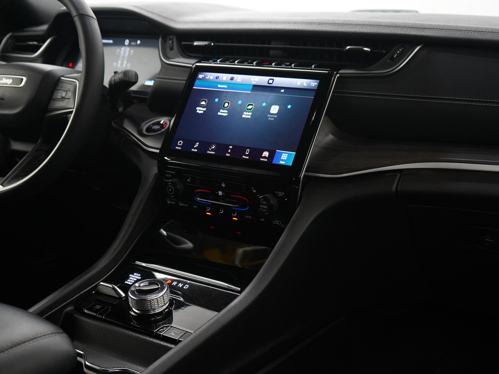 Used 2024 Jeep Grand Cherokee Limited 4xe image 13