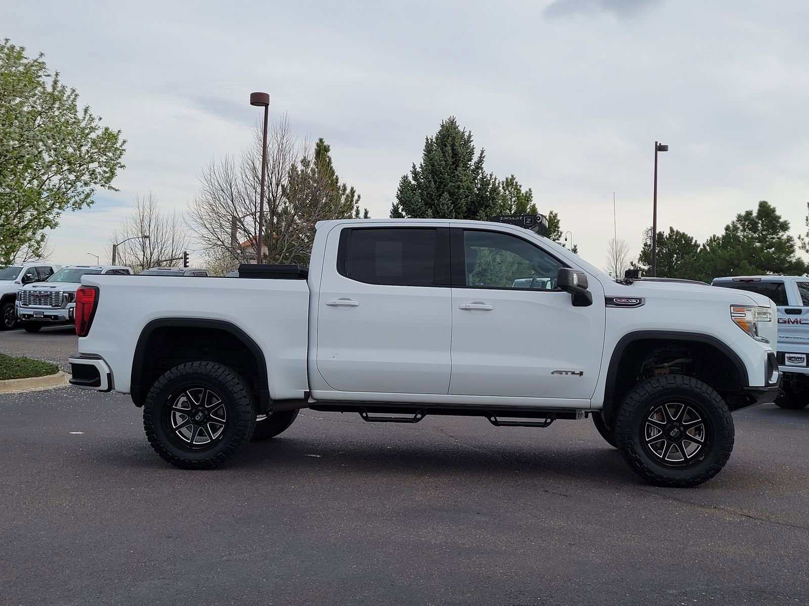Used 2019 GMC Sierra 1500 AT4 w/ AT4 Premium Package image 2