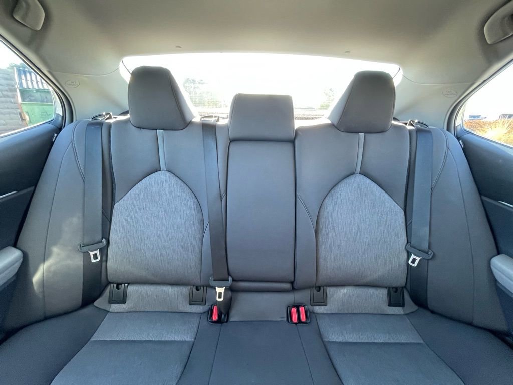 Used 2024 Toyota Camry LE image 28