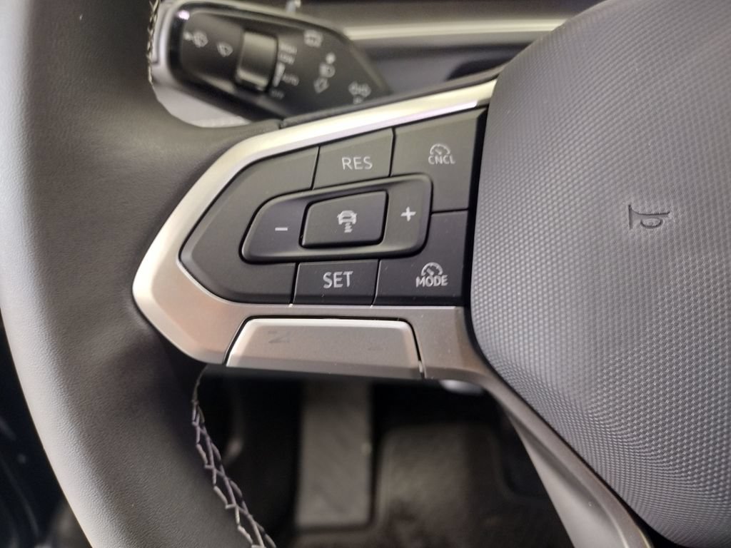 New 2026 Volkswagen Tiguan SE AWD/4WD image 27