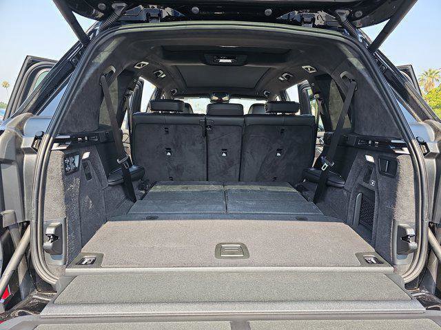 New 2026 BMW X7 xDrive40i w/ M Sport Package image 14
