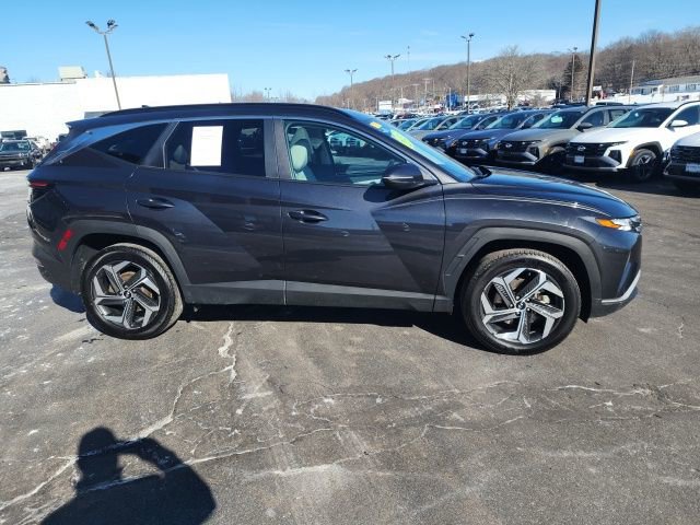 Used 2023 Hyundai Tucson SEL w/ Convenience Package image 3
