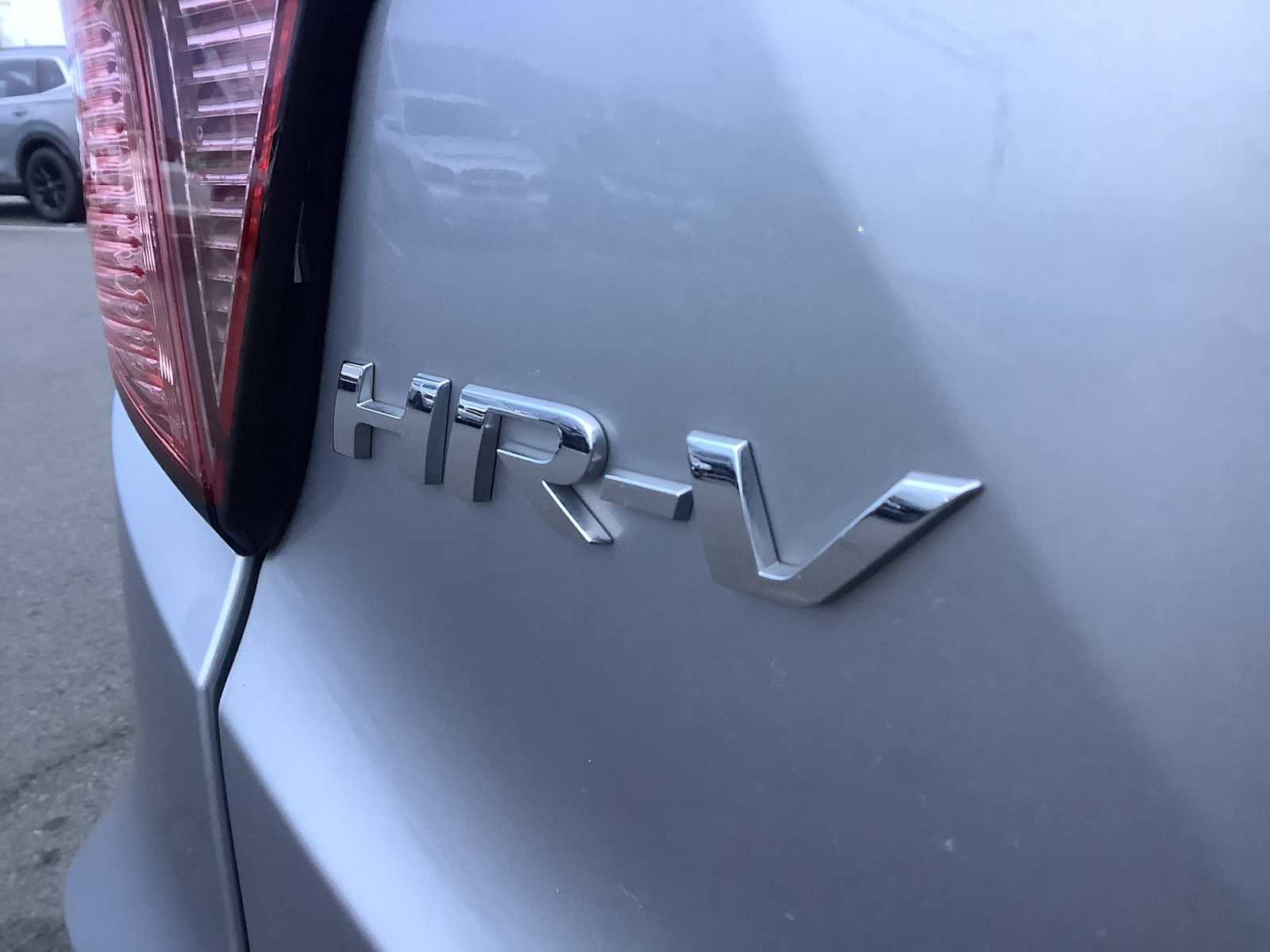 Certified 2017 Honda HR-V EX image 6