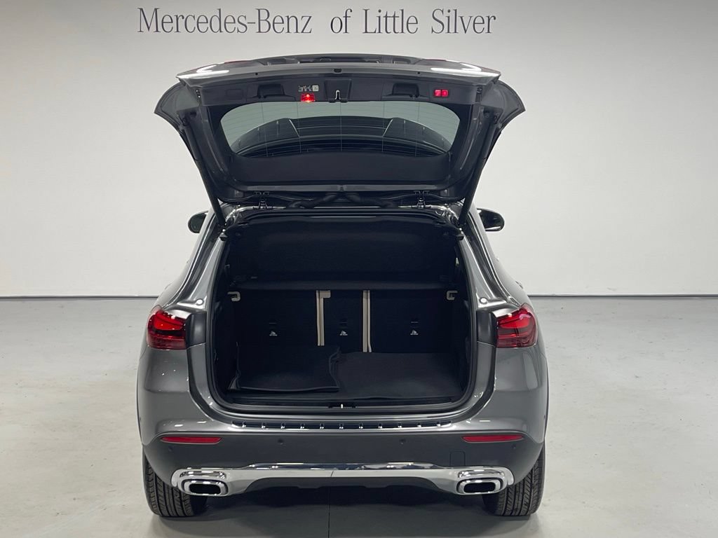 Used 2026 Mercedes-Benz GLA 250 4MATIC image 5