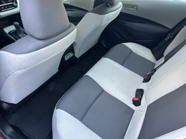 Used 2026 Toyota Corolla LE FWD image 28