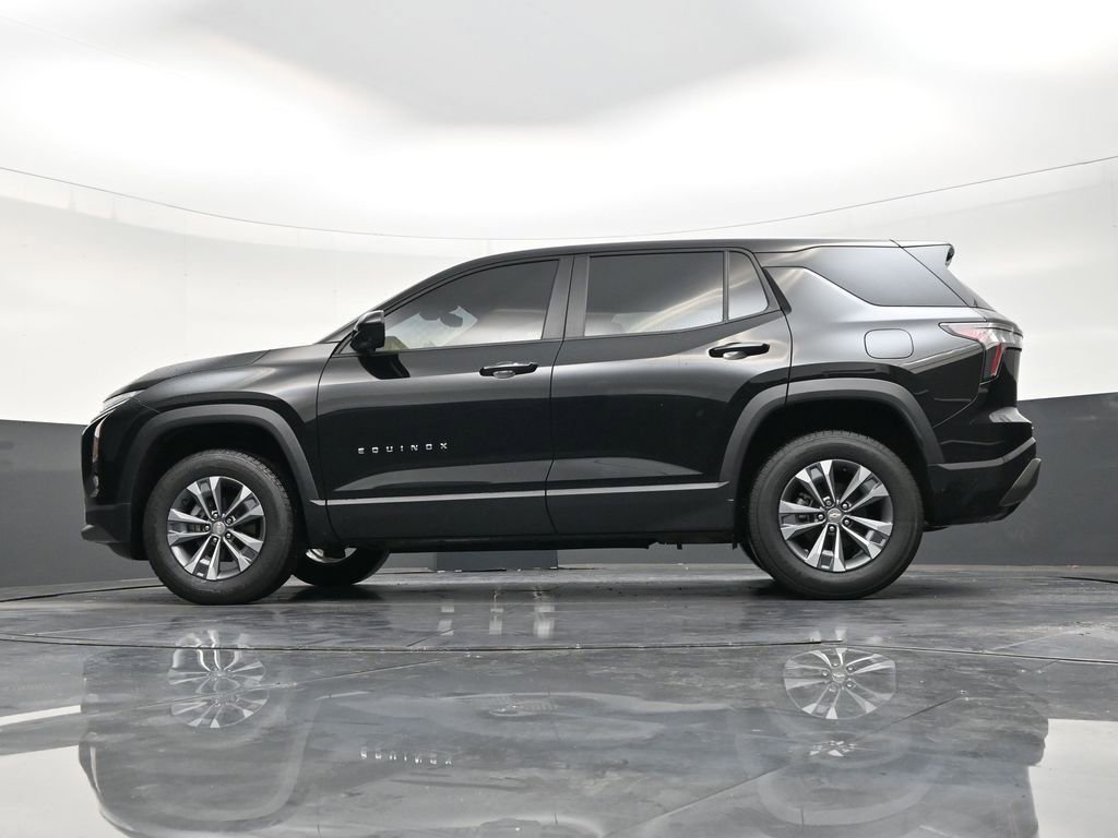 Used 2025 Chevrolet Equinox LT w/ Safety and Technology Package FWD image 22