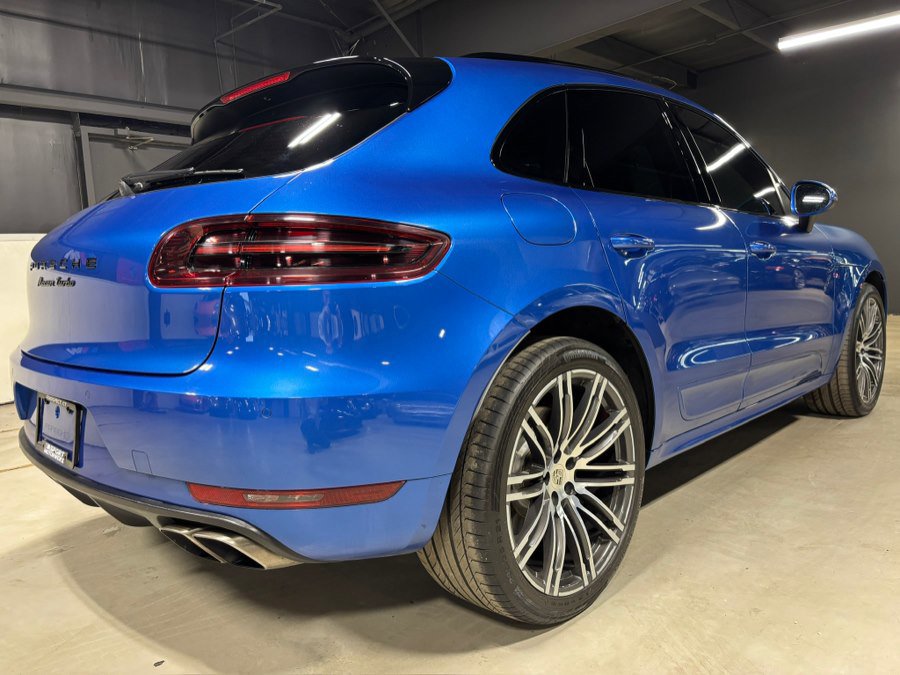 Used 2017 Porsche Macan Turbo AWD/4WD image 2