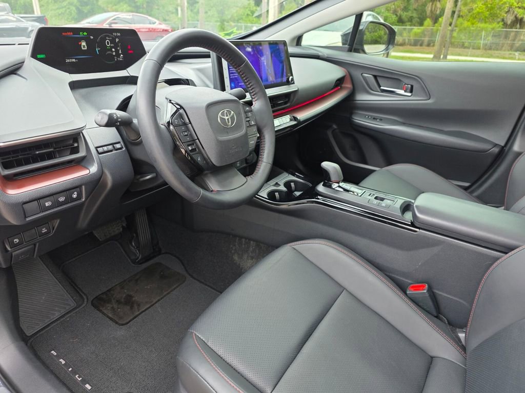 Used 2024 Toyota Prius Prime FWD image 26
